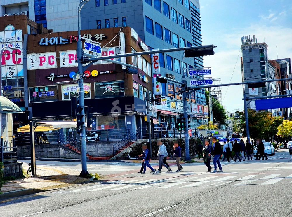 경기도 수원시 영통구 매탄동 상가 사진 1