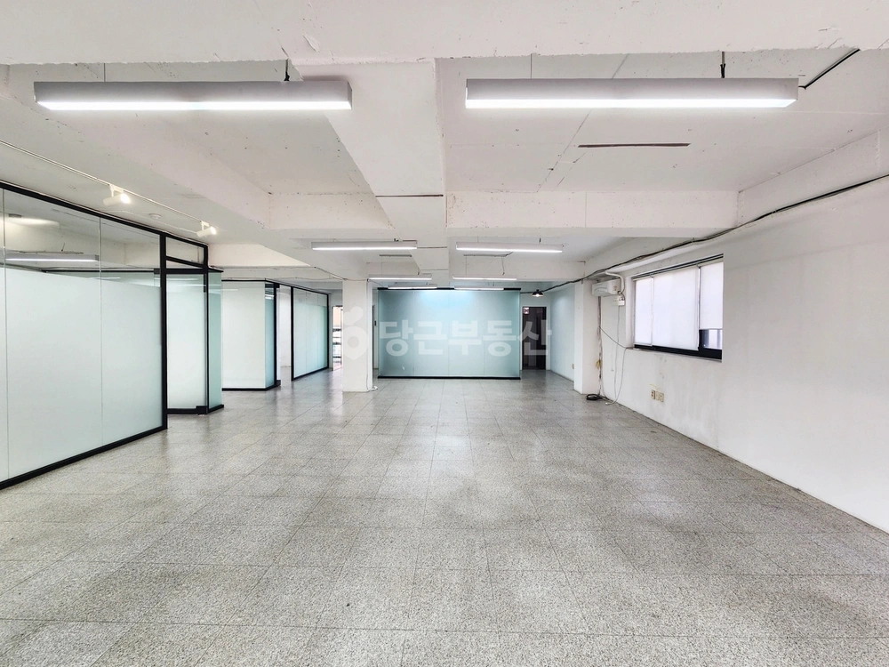 서울특별시 강남구 신사동 사무실 사진 1