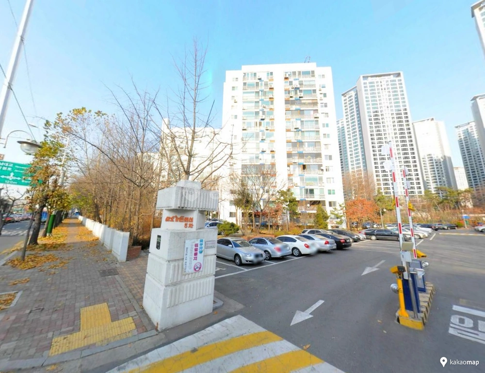 서울특별시 서초구 반포동 아파트 사진 1