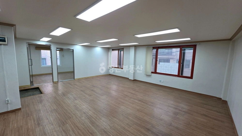 서울특별시 강남구 역삼동 상가 사진 1