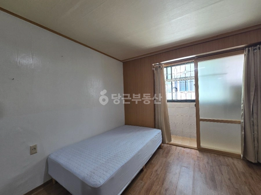 대전광역시 서구 탄방동 원룸 사진 1