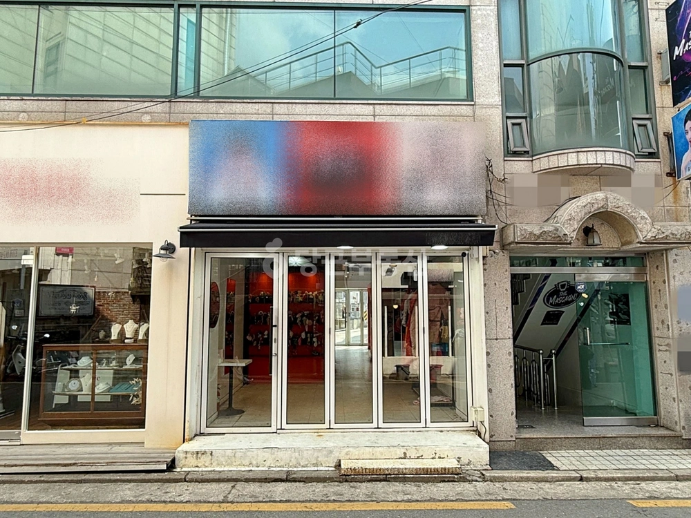 서울특별시 마포구 서교동 상가 사진 1