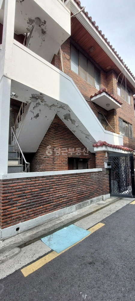서울특별시 관악구 봉천동 단독/전원주택 사진 1