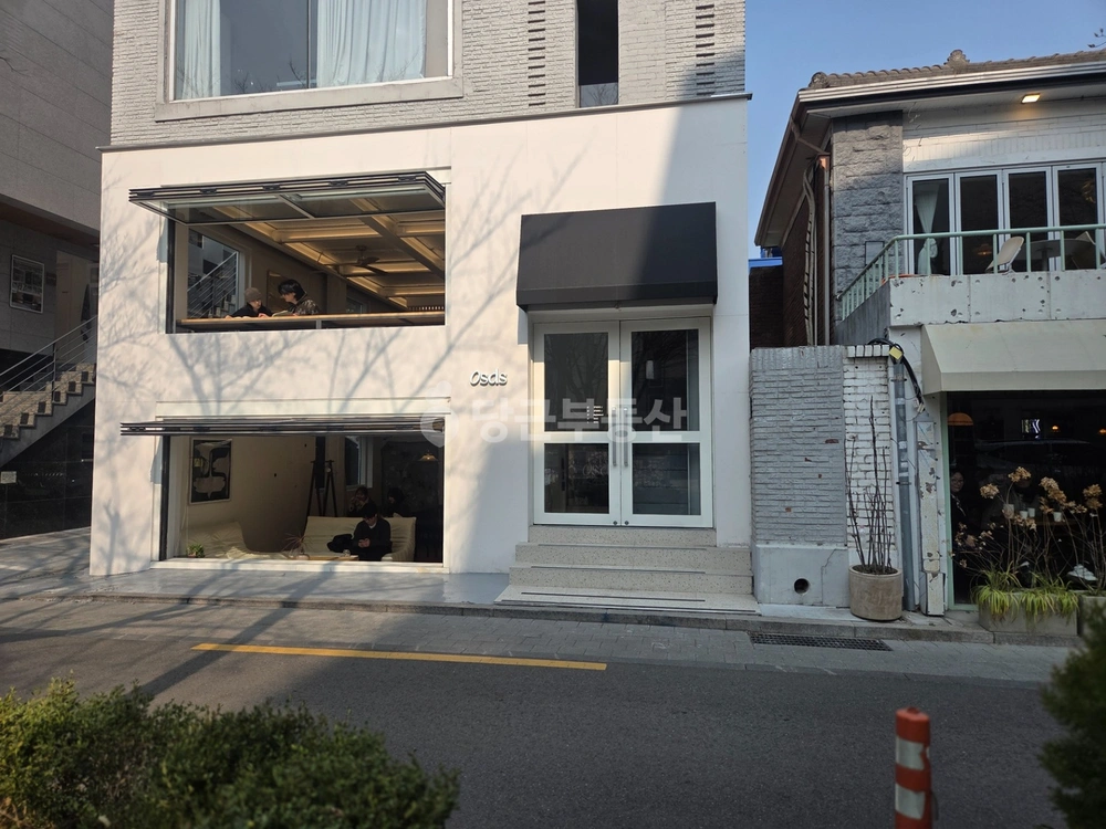 서울특별시 마포구 연남동 상가 사진 1