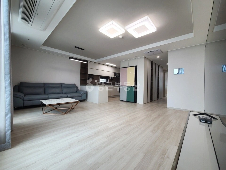 서울특별시 강남구 역삼동 아파트 사진 1