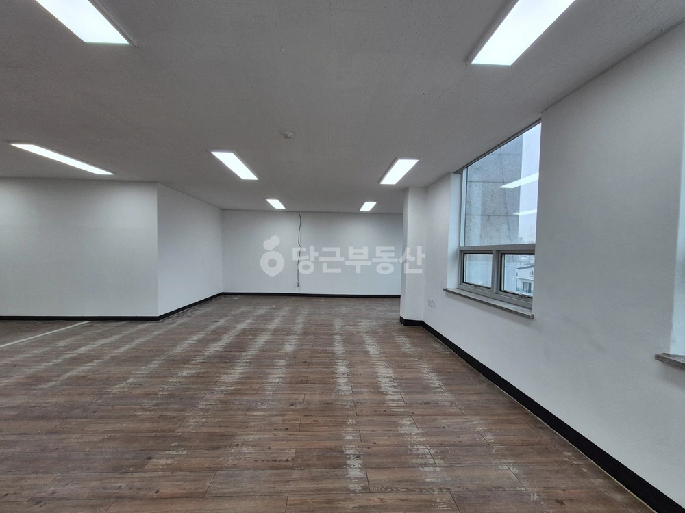 전남광주통합특별시 광산구 신창동 상가 사진 1