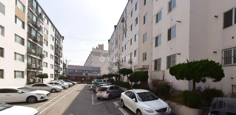 경기도 화성시 병점구 송산동 아파트 사진 1