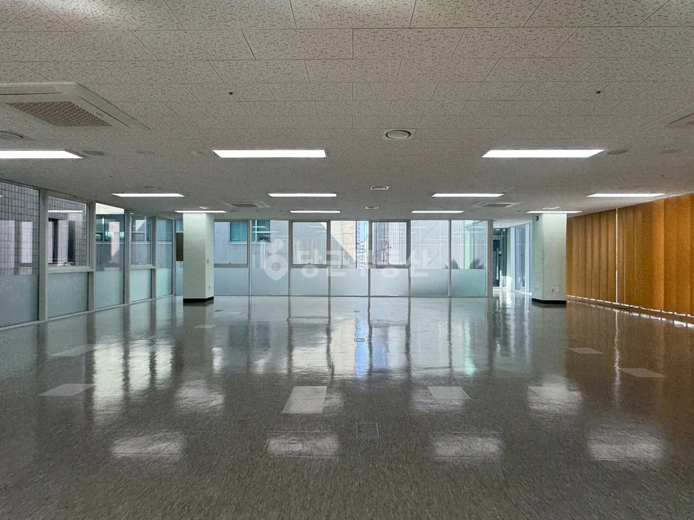 서울특별시 강남구 논현동 사무실 사진 1