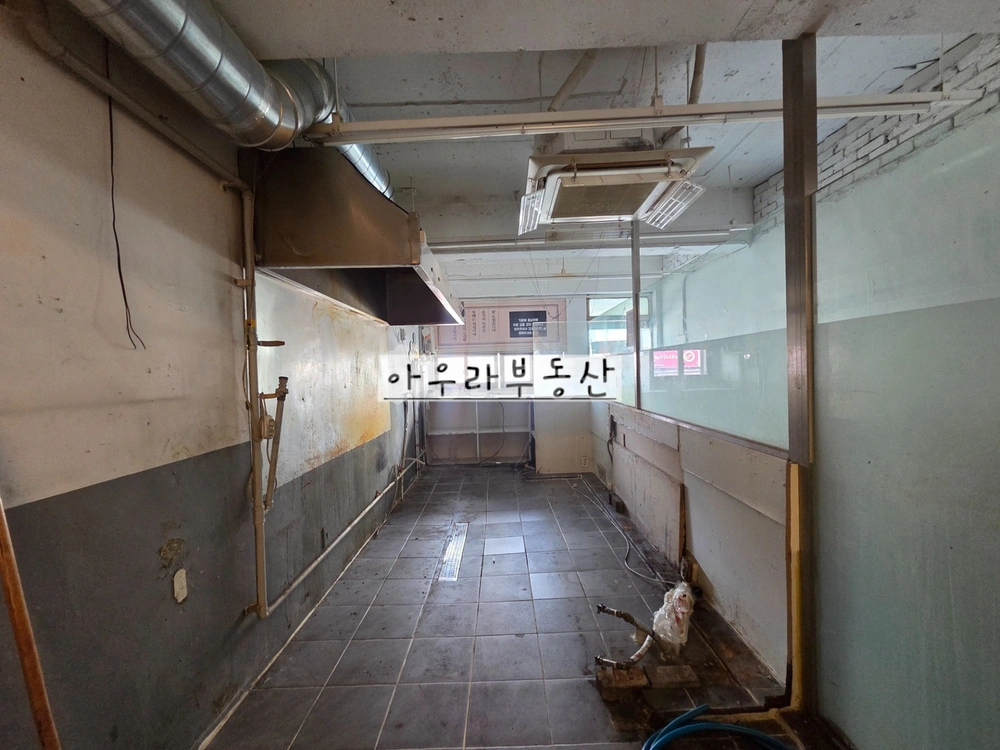 전남광주통합특별시 북구 운암동 상가 사진 1