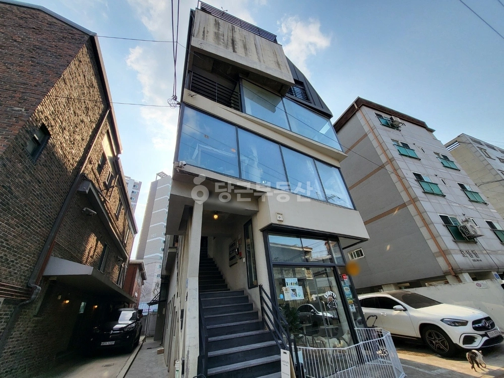 서울특별시 마포구 망원동 상가 사진 1