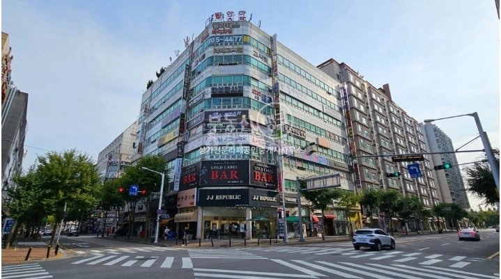 경기도 고양시 일산동구 장항동 사무실 사진 1