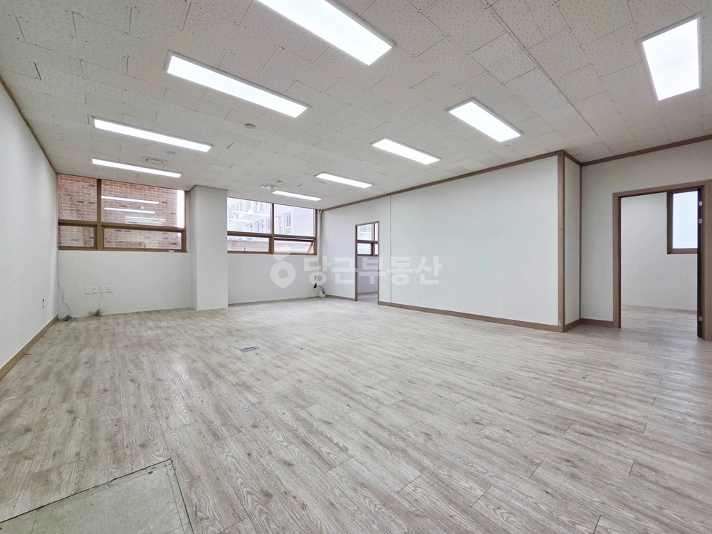 충청남도 천안시 서북구 두정동 사무실 사진 1