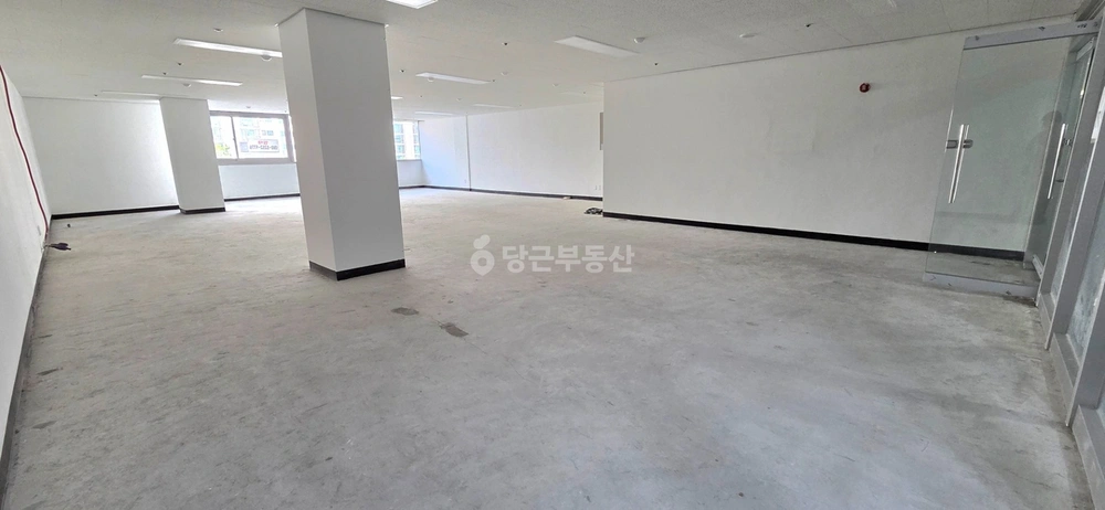 서울특별시 관악구 봉천동 상가 사진 1