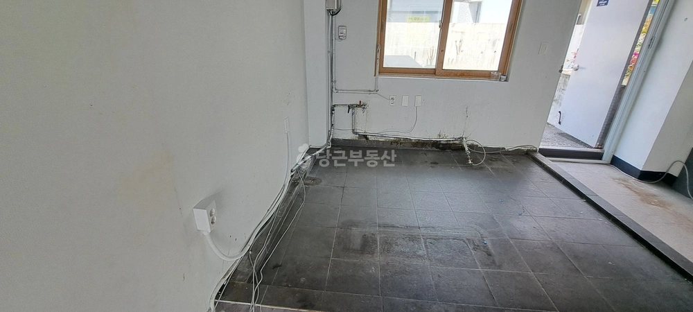 전남광주통합특별시 광산구 신창동 상가 사진 1