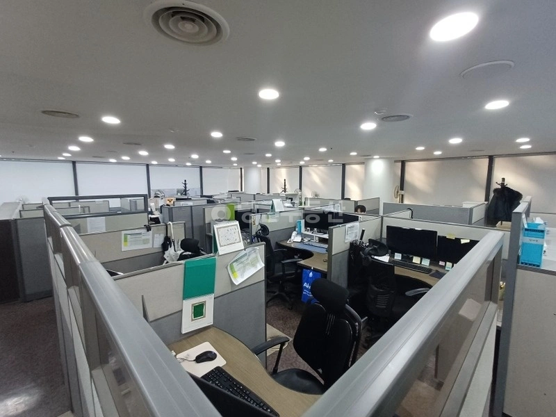 서울특별시 강남구 논현동 사무실 사진 1