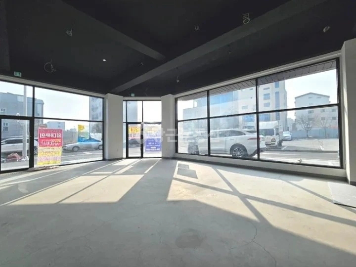대전광역시 유성구 학하동 상가 사진 1