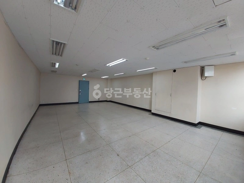 서울특별시 강남구 논현동 사무실 사진 1