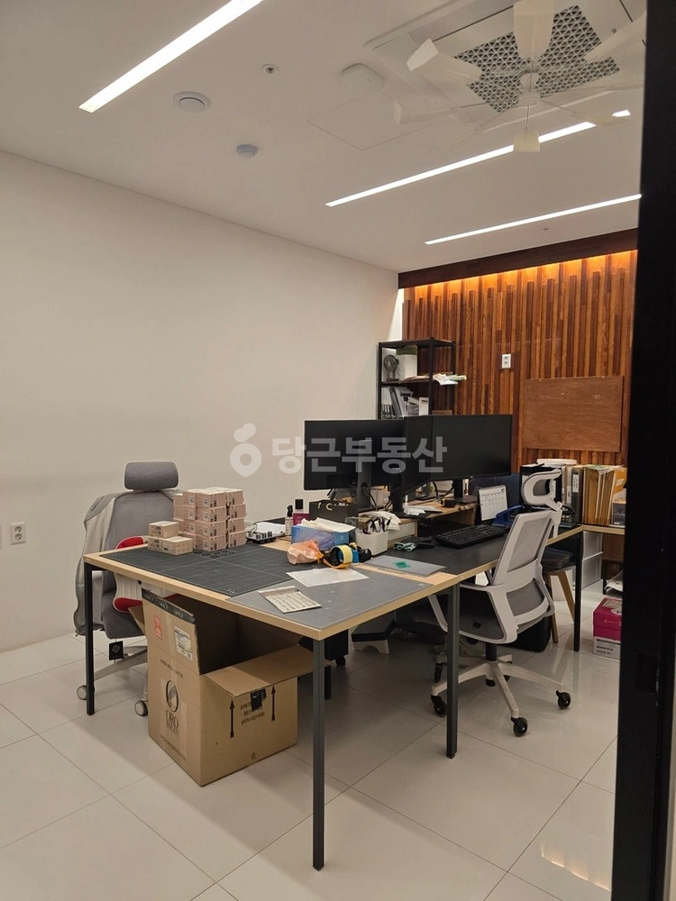 서울특별시 강남구 논현동 사무실 사진 1
