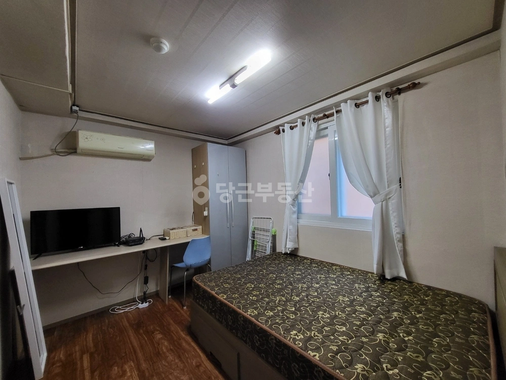 서울특별시 강남구 논현동 원룸 사진 1