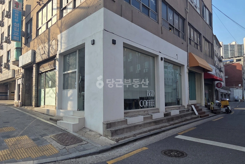 서울특별시 관악구 봉천동 상가 사진 1