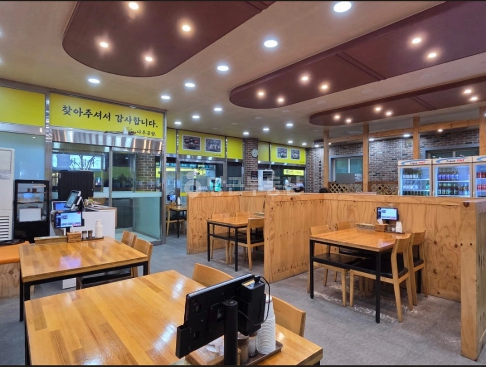 충청남도 천안시 서북구 성정동 상가 사진 1