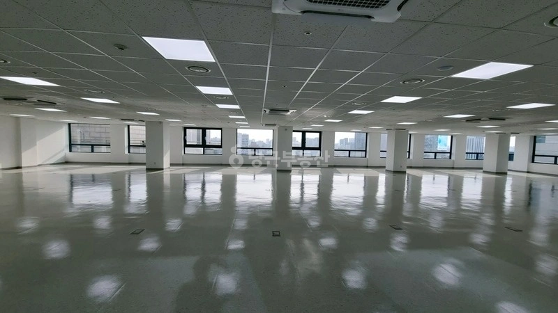 서울특별시 강남구 논현동 사무실 사진 1