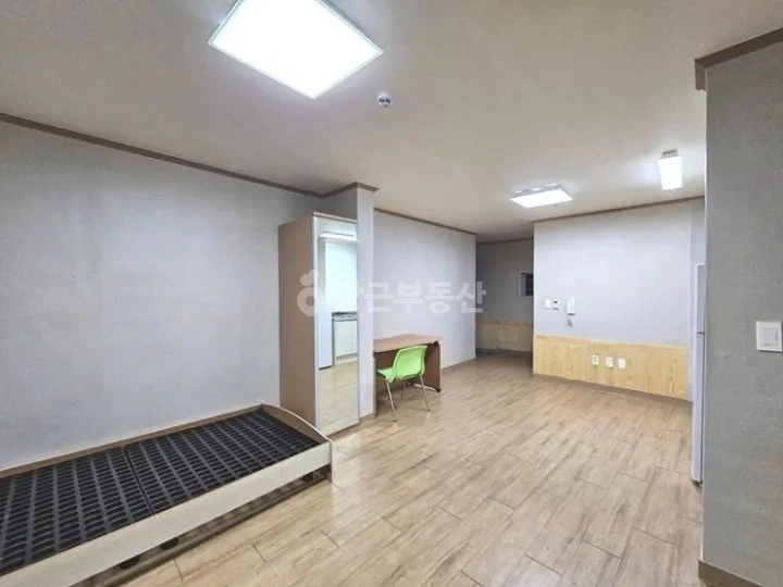 대전광역시 유성구 지족동 원룸 사진 1