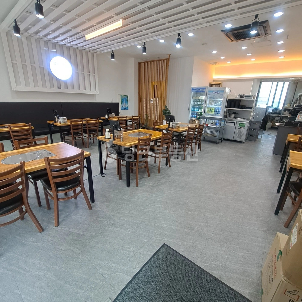 경상남도 김해시 관동동 상가 사진 1