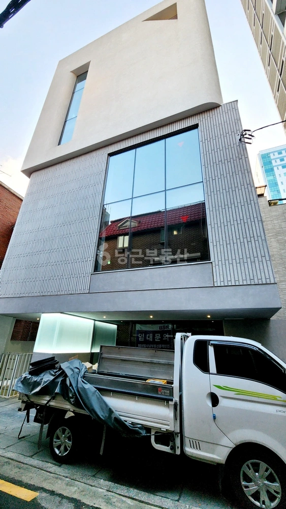 서울특별시 강남구 역삼동 사무실 사진 1