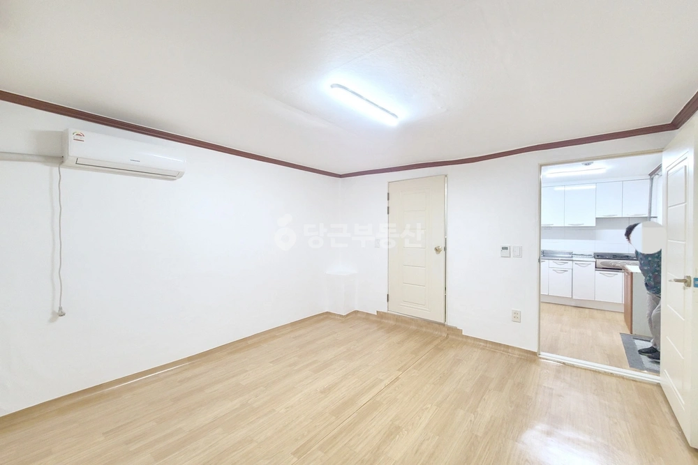 서울특별시 강남구 논현동 원룸 사진 1