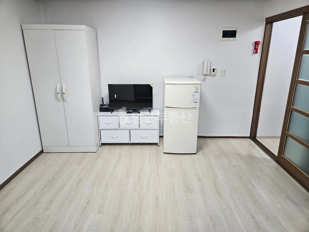 경기도 수원시 영통구 매탄동 원룸 사진 1