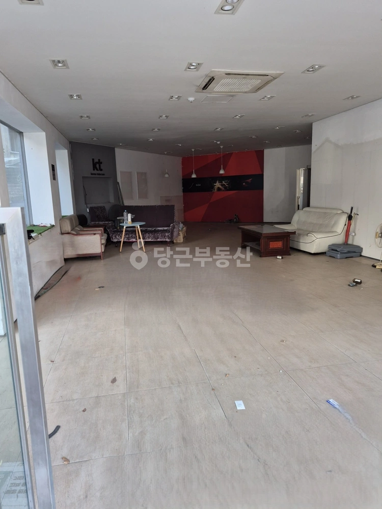 부산광역시 연제구 연산동 상가 사진 1