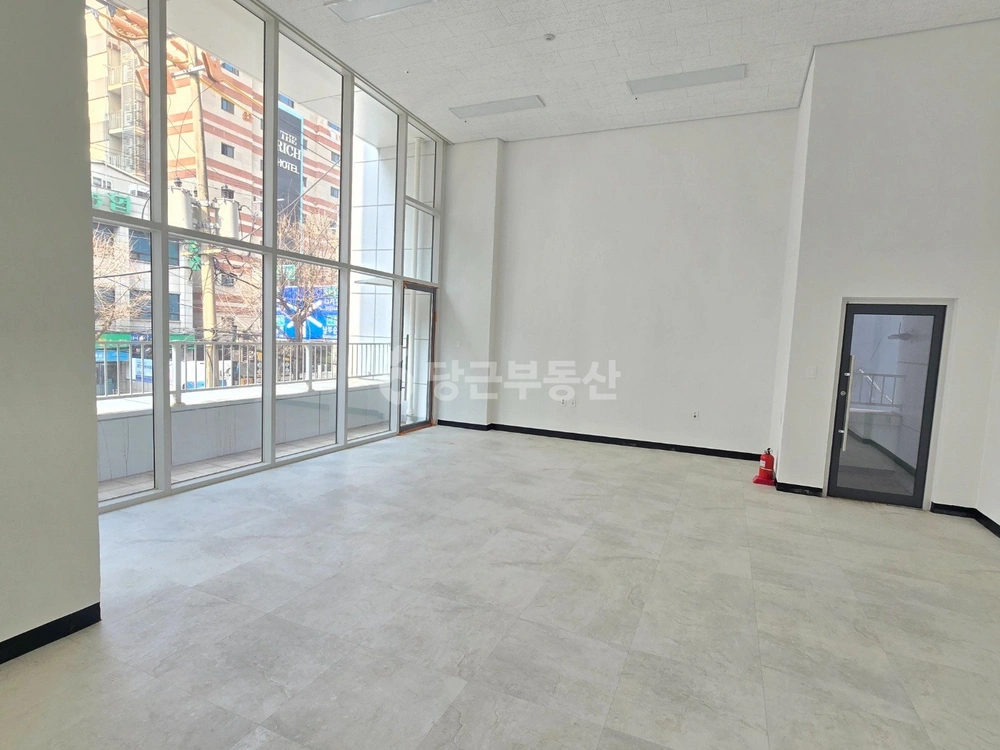 서울특별시 금천구 가산동 상가 사진 1