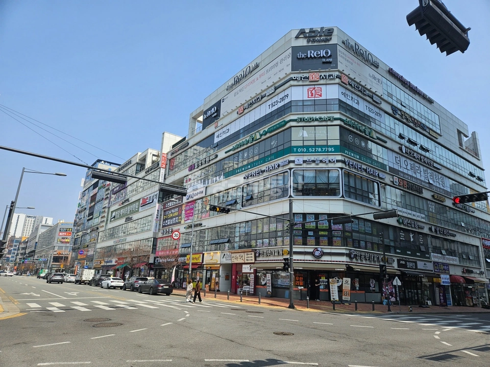 충청남도 천안시 서북구 불당동 상가 사진 1