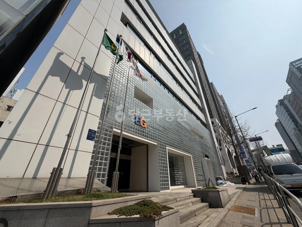 서울특별시 강남구 논현동 상가 사진 1