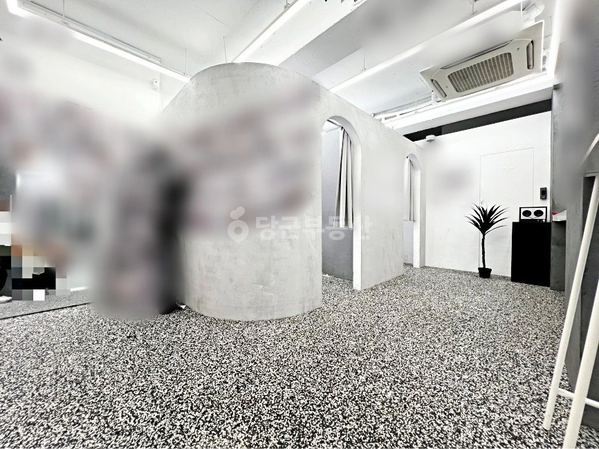 서울특별시 마포구 서교동 상가 사진 1