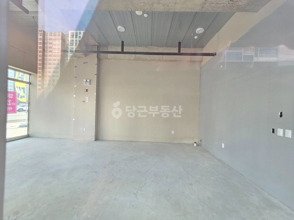 경기도 화성시 병점구 진안동 상가 사진 1