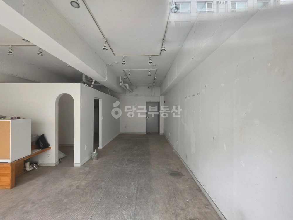 충청남도 천안시 서북구 두정동 상가 사진 1