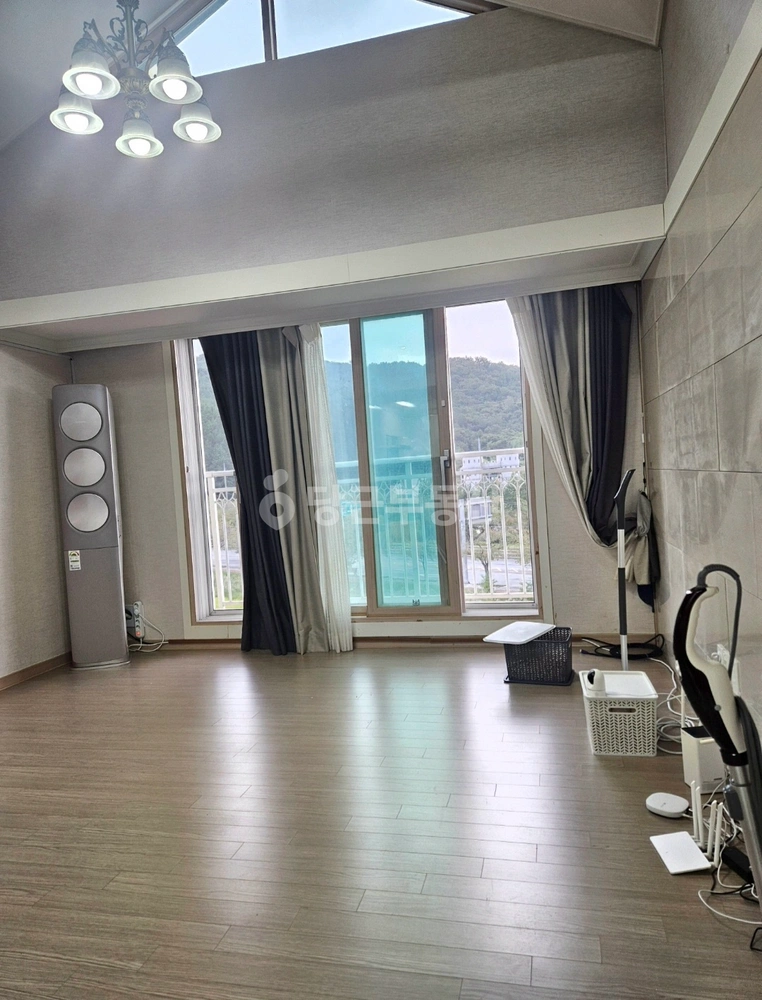 전북특별자치도 고창군 고창읍 빌라(투룸 이상) 사진 1