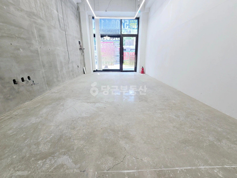 전북특별자치도 전주시 완산구 효자동2가 상가 사진 1