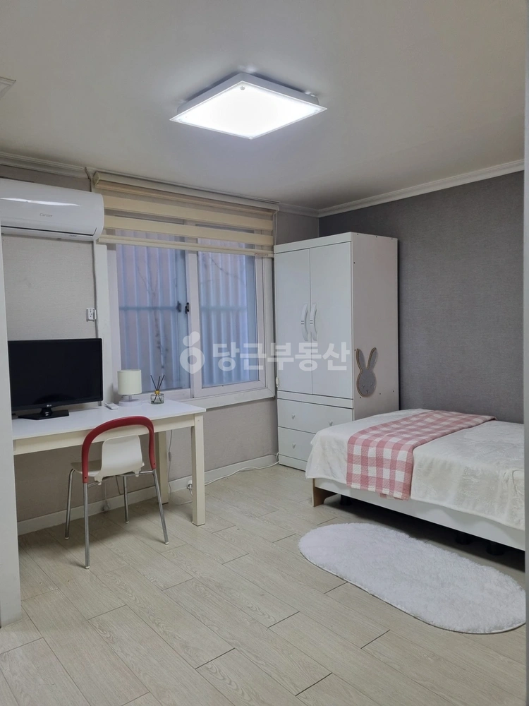 대전광역시 유성구 신성동 원룸 사진 1