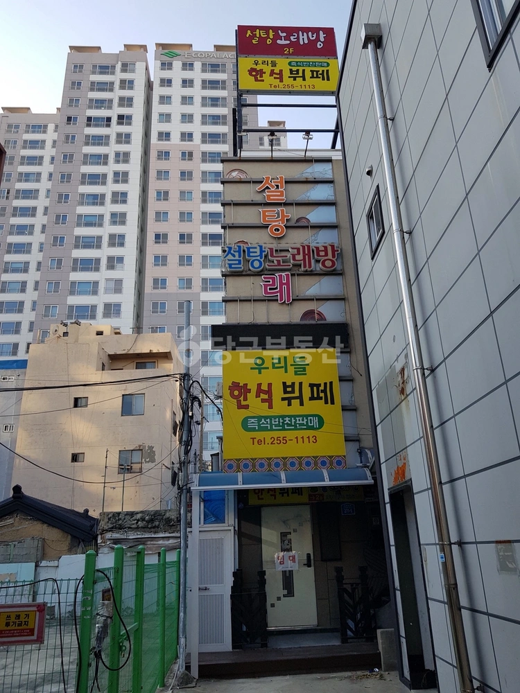 부산광역시 서구 충무동1가 상가 사진 1