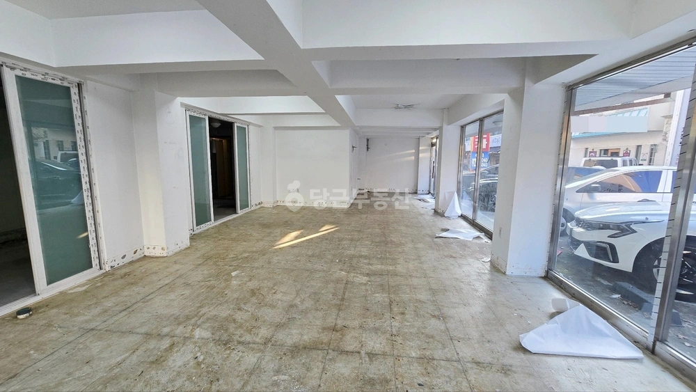 경기도 고양시 일산서구 대화동 상가 사진 1