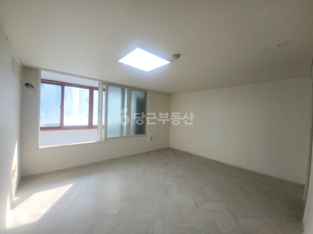 제주특별자치도 제주시 용담삼동 아파트 사진 1