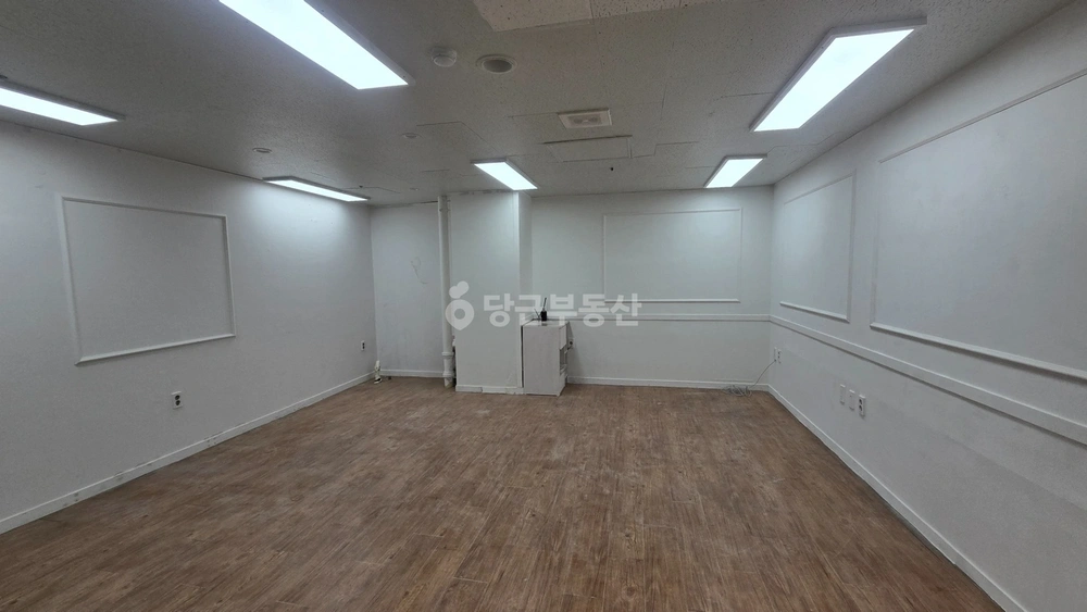 경기도 고양시 일산동구 장항동 사무실 사진 1
