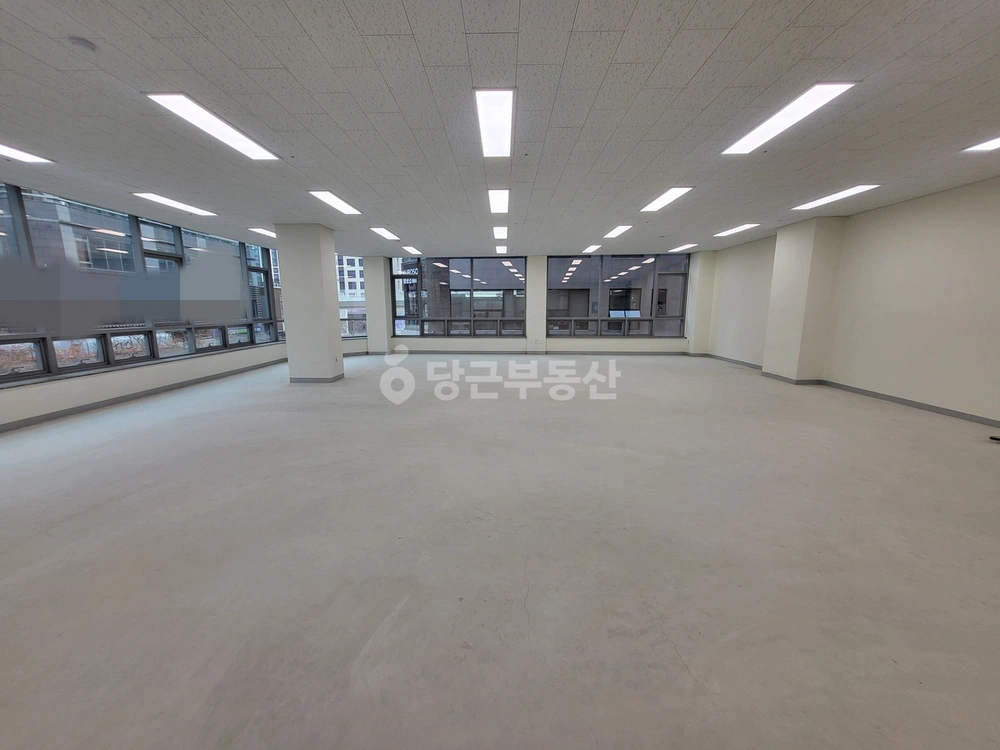 경기도 파주시 와동동 상가 사진 1