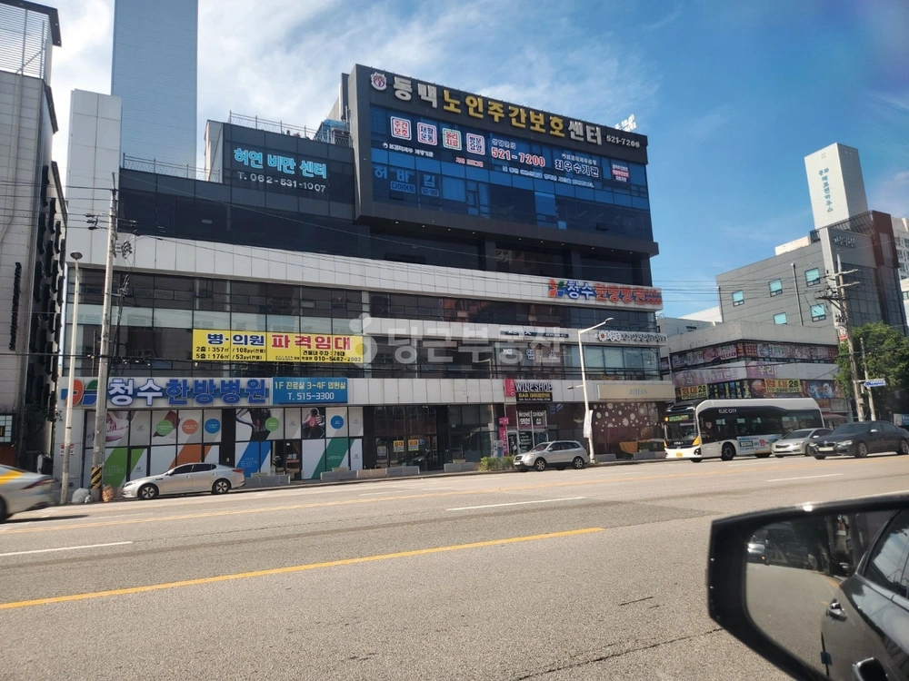 전남광주통합특별시 북구 운암동 상가 사진 1
