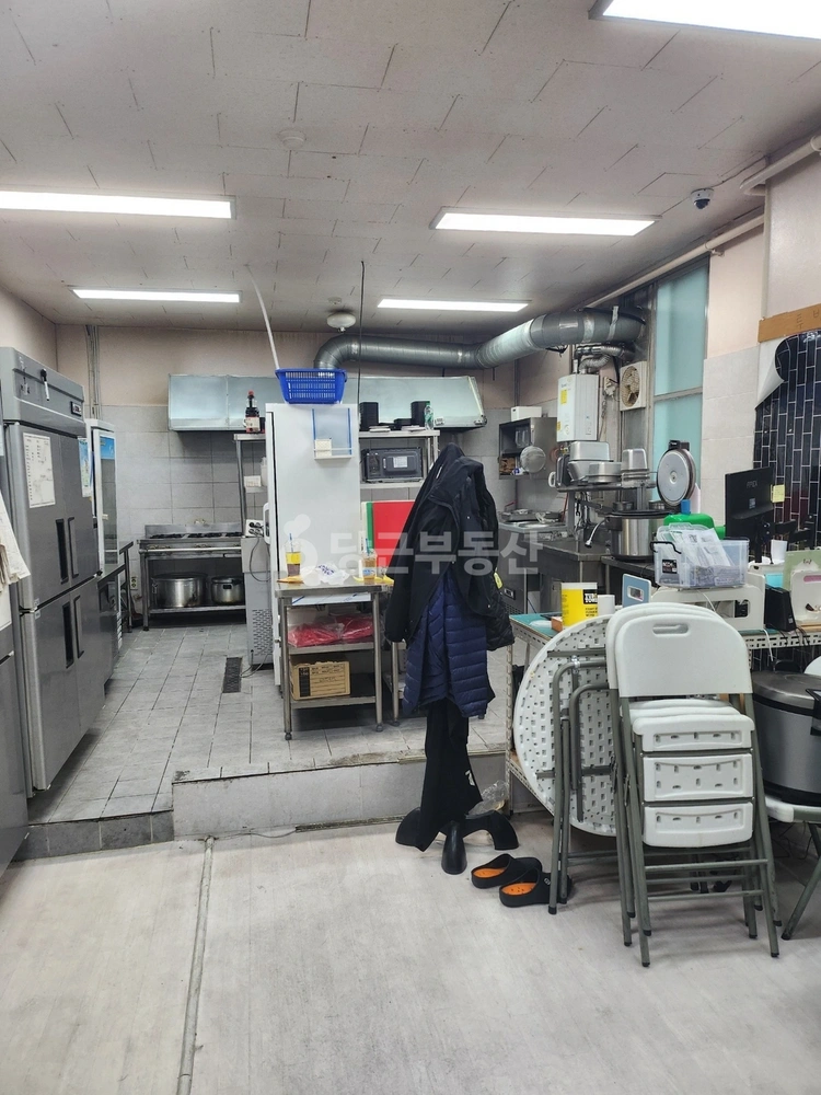 충청남도 천안시 서북구 백석동 상가 사진 1