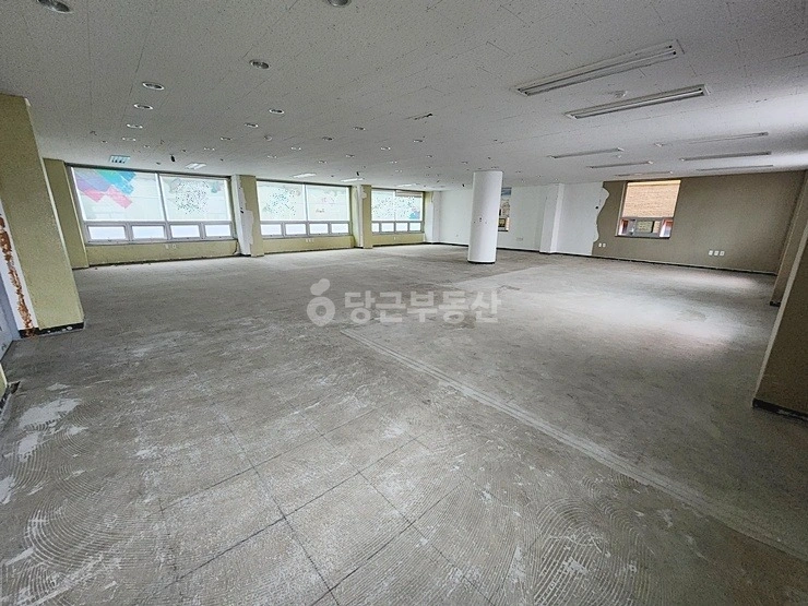전북특별자치도 전주시 덕진구 송천동1가 상가 사진 1