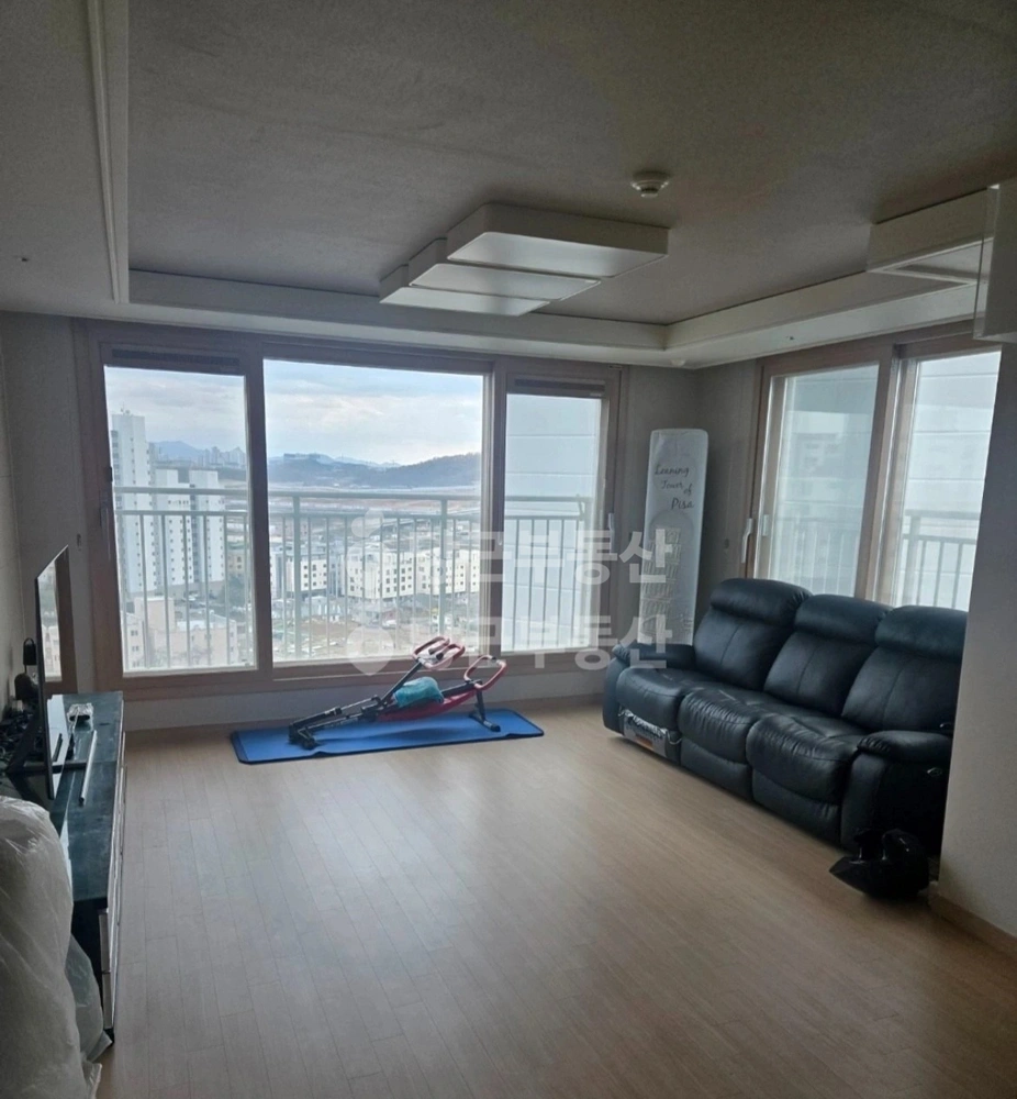 충청남도 천안시 서북구 직산읍 아파트 사진 1